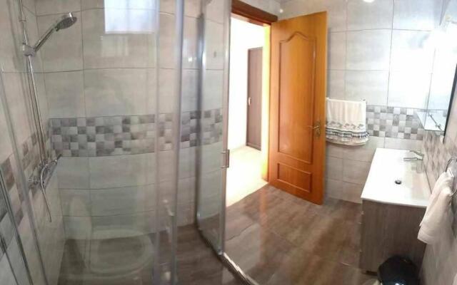 Arcos Grand Suites with pool