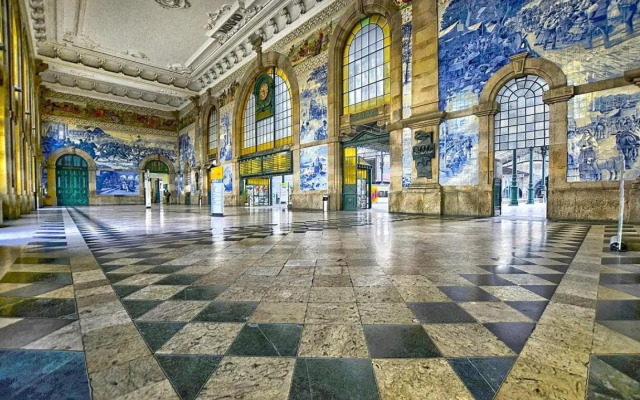 ! Free Parking Street ! Ground Floor with Washer!