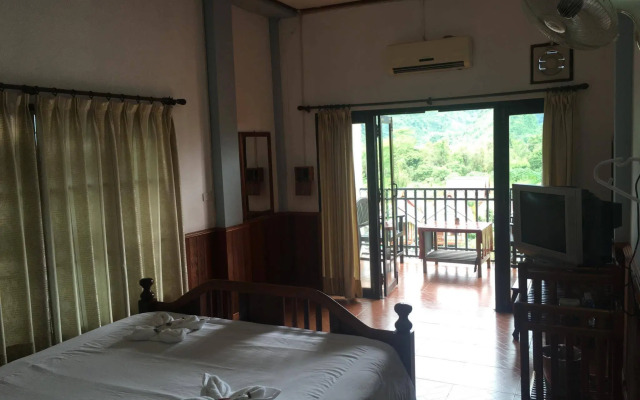 Domon Guesthouse