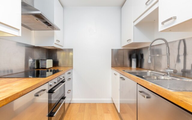 The Liverpool Street Apartments