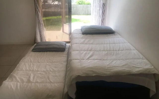 Booking Guru - Hostel