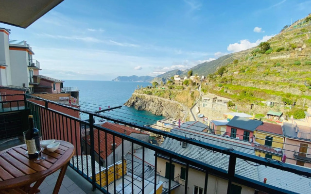 “Ivory house”with sea view