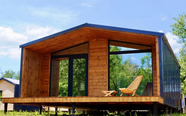 Река и Песок