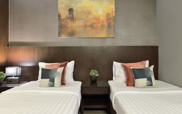 Tori Crown Hotel