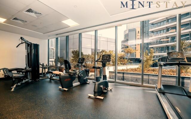 Exclusive 2BR Apt With Superb Balcony Marina Views