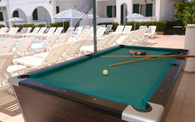 Chandris Apartments