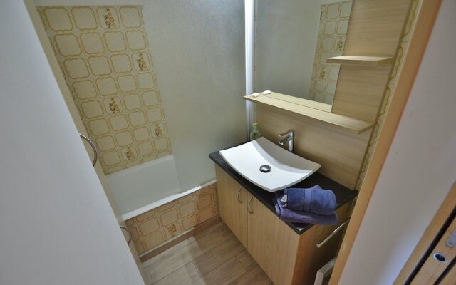 La Cascade Au cret des Roches B