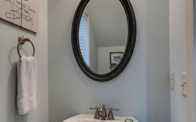 Beachwalk by Destin Getaways