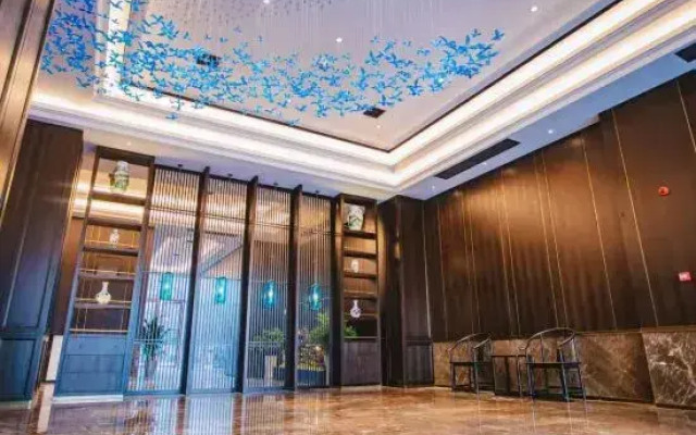 TILL BRIGHT Hotel (Liling Century Plaza)