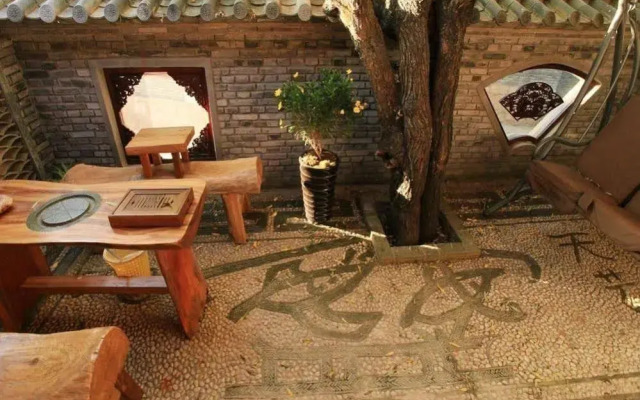 Lijiang Zhongyuehui Hotel