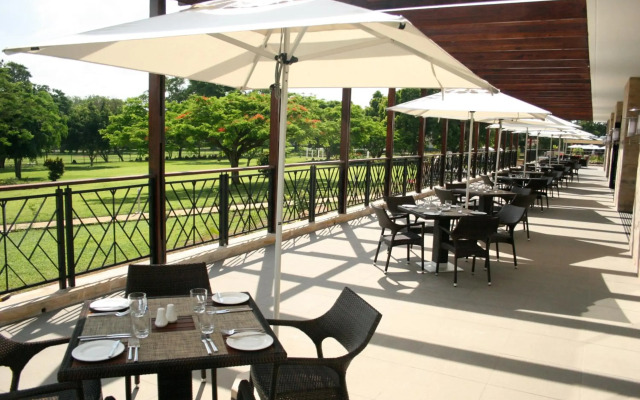 Mount Meru Hotel