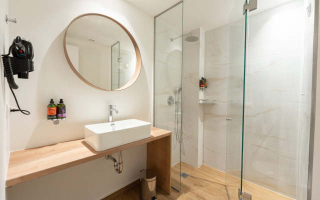 Pure Hotel by Athens Prime Hotels