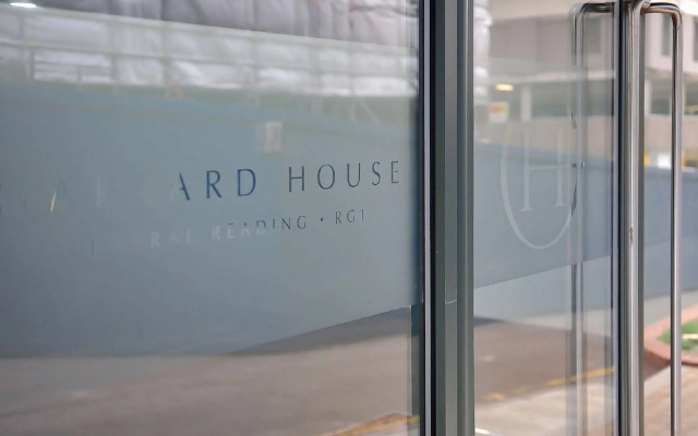 Select Serviced Accommodation - Garrard House