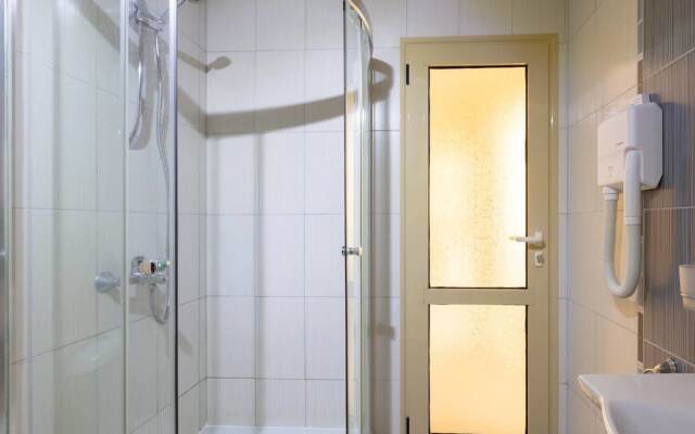 One Bedroom Family Apartment with Balcony