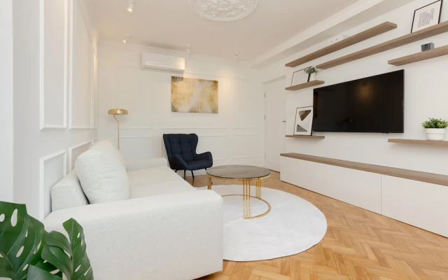 Apartment in the City Centre by Renters