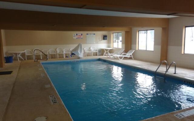 Travelodge Suites Savannah Pooler