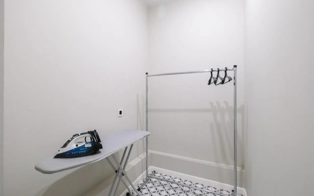 Room Hotel (Рум Хотел) на улице Фабричная 65