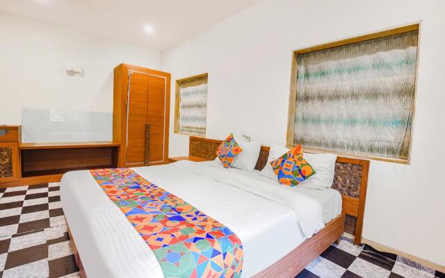 FabExpress Coco Goa Resort With Pool, Arpora