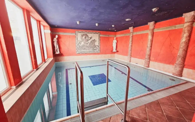 Alexa Hotel