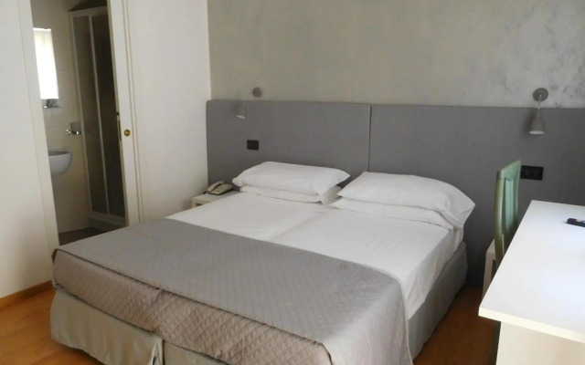 Hotel Emperador