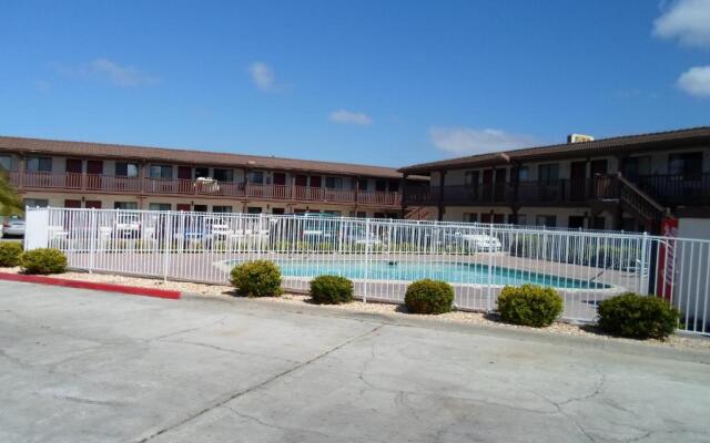E-Z 8 Motel Newark