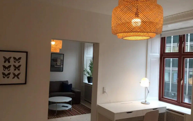 Beautiful Two-bed Apartment