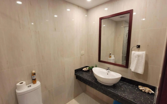 Oyster Bay Beach Suites