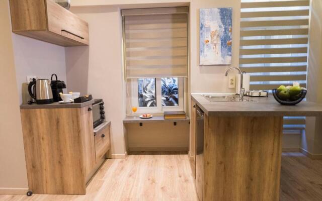 Wisdom Residence Luxury Apartments at Plaka