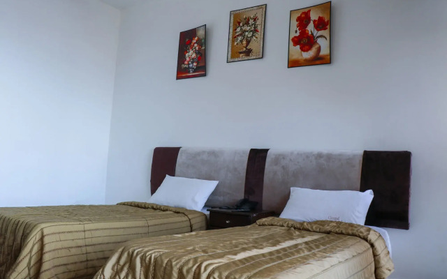 Grand Suites Hotel