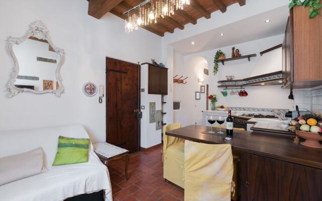 Senese 25B - Keys Of Italy