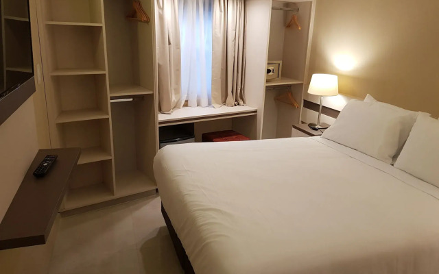 Up Recoleta Hotel