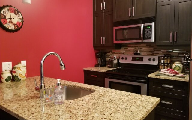 Condo Vélo-Golf-Ski Montagne Bromont - NAVETTE INCLUSE EN HIVER!