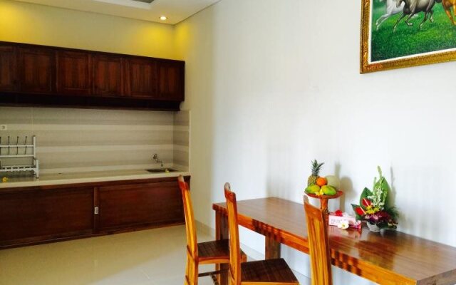 Suwardika Homestay and Dormitory - Hostel