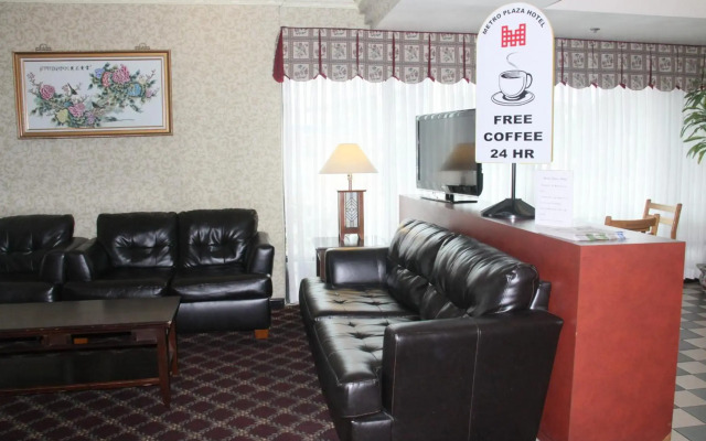 Metro Plaza Hotel
