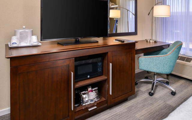 Hampton Inn Seattle-Airport