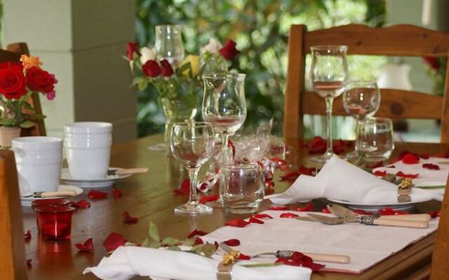 Chilverton Cottages & Restaurant