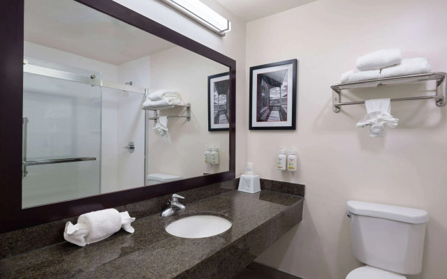 Ramada by Wyndham San Diego Poway Miramar