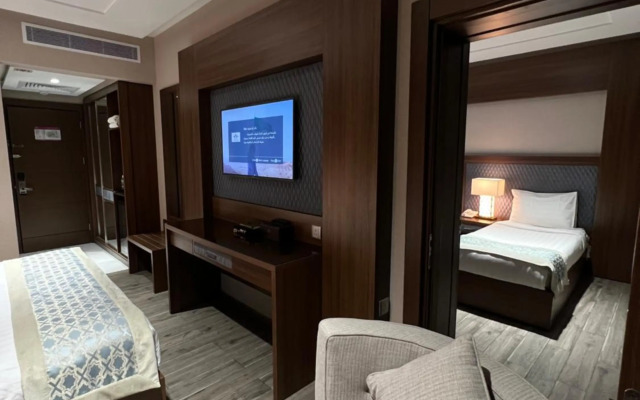 Violet Al Shisha Hotel