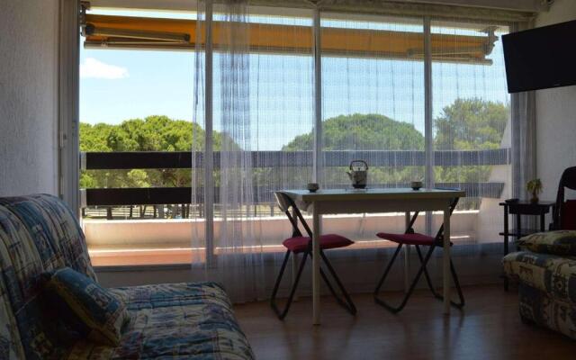 Appartement Port Camargue, 1 pièce, 4 personnes - FR-1-250-157