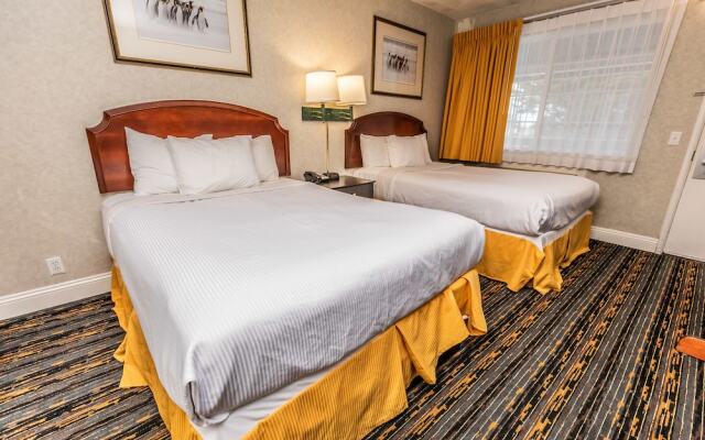 Pelican Inn Monterey