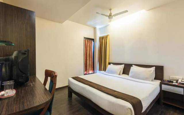 OYO Premium Mumbai Terminal T2