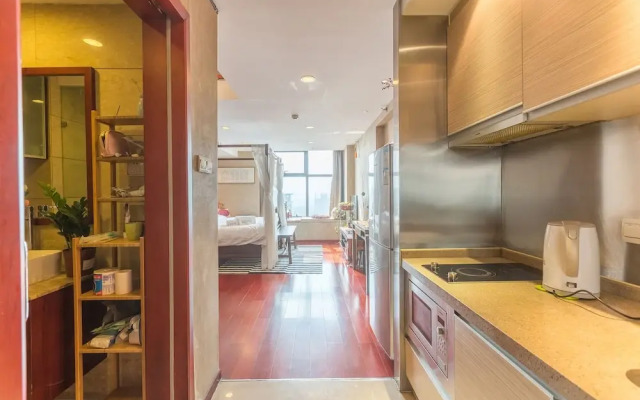 Summer Flower Apartment