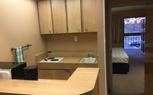 GT Hotels Inn & Suites Extended Stay