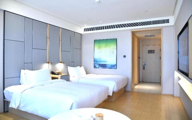 Ji Hotel (Rizhao Lighthouse Seaside Scenic Area)