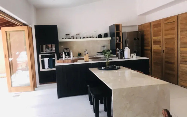 El Careyes Club & Residences