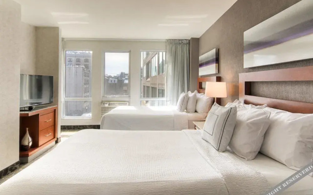 SpringHill Suites Old Montreal