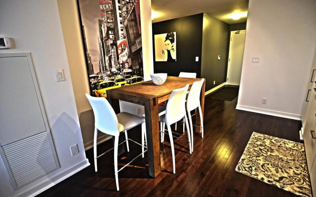 Toronto Escape - Onyx Suite