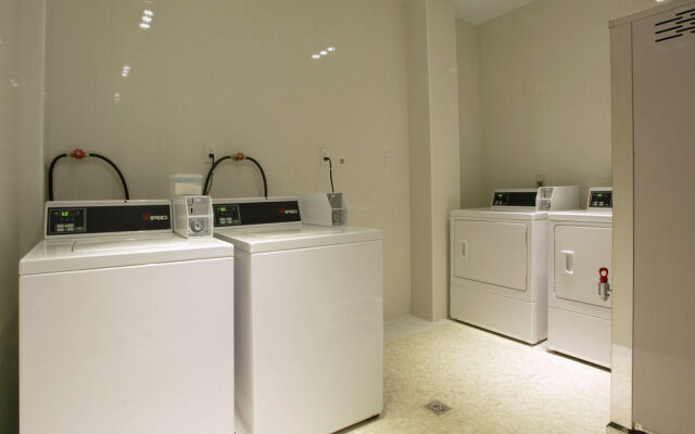 Day Plus Boutique Hotel