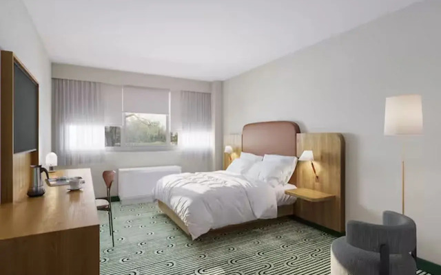 DoubleTree by Hilton Clarksville Riverview