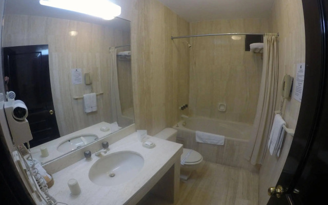 New Corpac Hotel